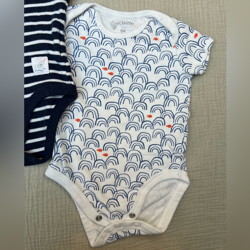 Bundle of 3 Mac & Moon short sleeve bodysuits 3-6 months - Picture 6 of 12